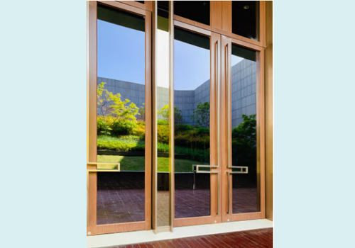 通用的占位符缩略图