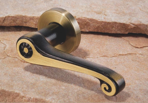 通用的占位符缩略图