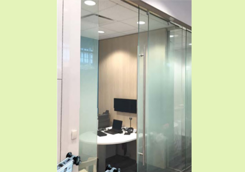 通用的占位符缩略图