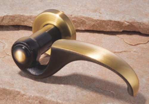 通用的占位符缩略图